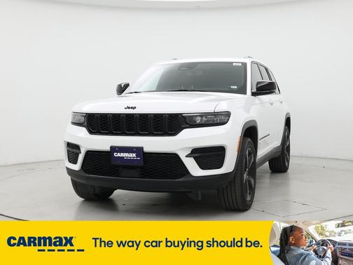 2022 Jeep Grand Cherokee Altitude