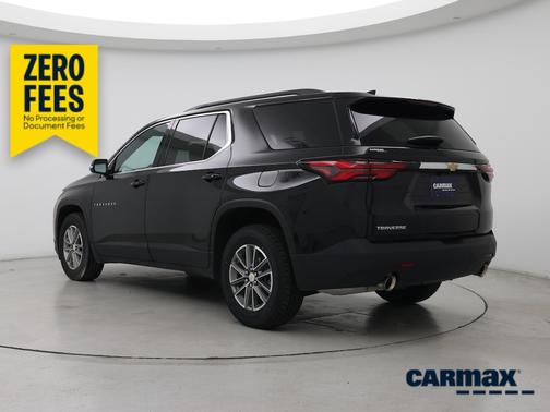 Black 2023 Chevrolet Traverse LT Cloth
