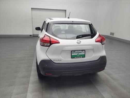 2020 Nissan Kicks S