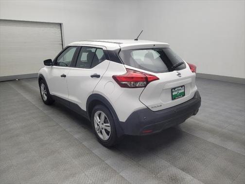2020 Nissan Kicks S