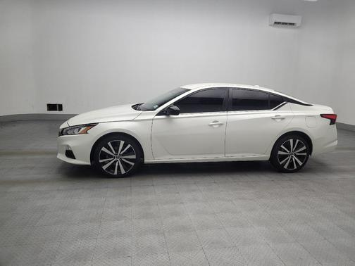 2020 Nissan Altima SR Intelligent AWD