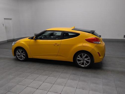 2016 Hyundai Veloster Base