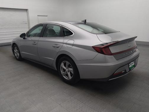 2023 Hyundai SONATA SE