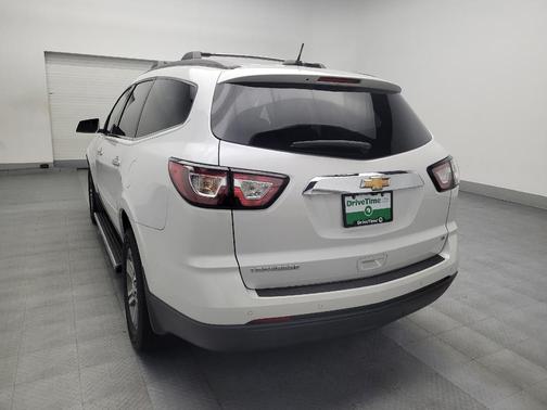 2017 Chevrolet Traverse 2LT