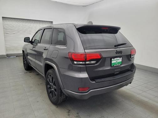 2017 Jeep Grand Cherokee Altitude