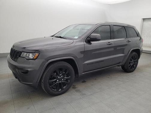 2017 Jeep Grand Cherokee Altitude