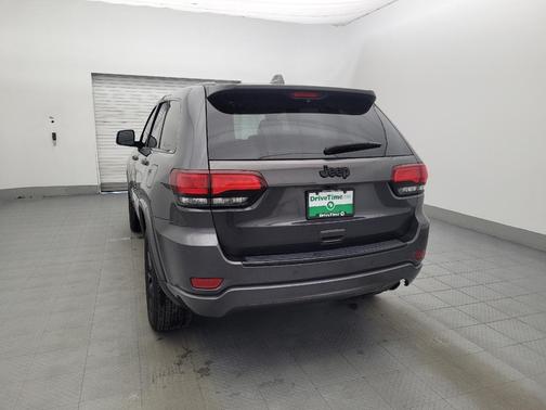 2017 Jeep Grand Cherokee Altitude