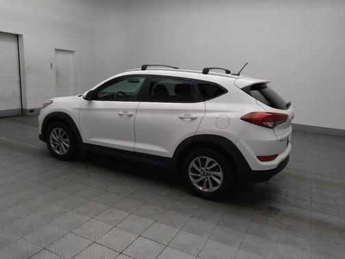 2016 Hyundai TUCSON SE