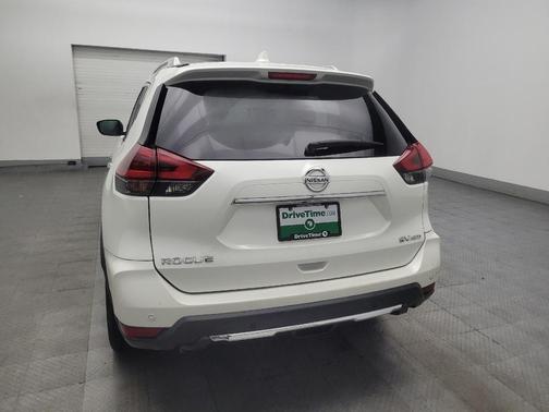 White 2020 Nissan Rogue SV