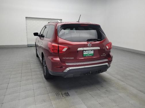 2018 Nissan Pathfinder Platinum