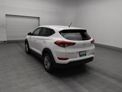 2018 Hyundai TUCSON SE