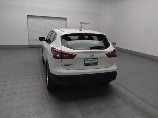 2022 Nissan Rogue Sport S