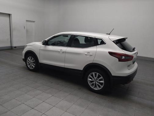 2022 Nissan Rogue Sport S