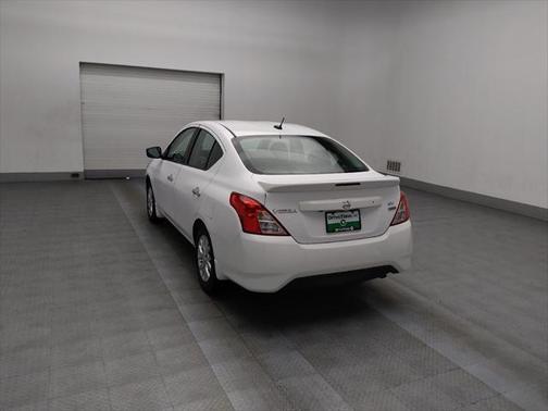 2018 Nissan Versa 1.6 SV