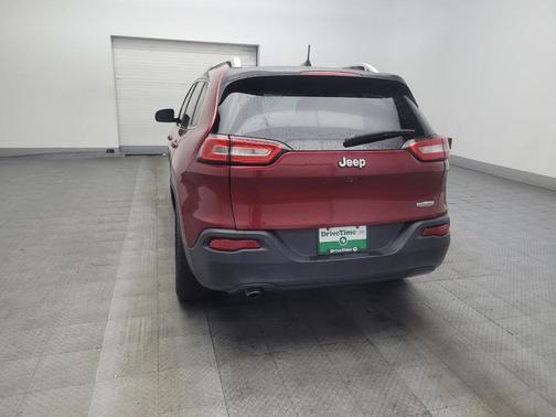 Deep Cherry Red Crystal Pearlcoat 2016 Jeep Cherokee Latitude