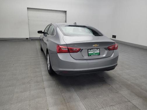 Silver 2023 Chevrolet Malibu FWD 1LT