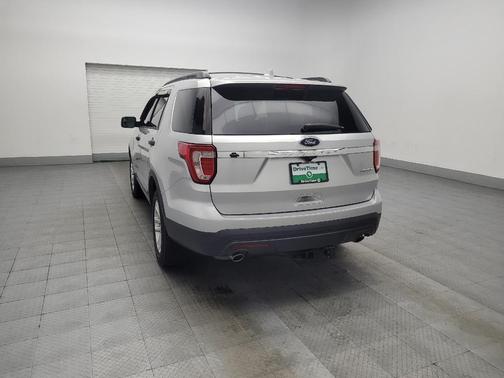 2016 Ford Explorer Base