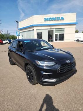 Crystal Black Pearl 2026 Honda HR-V
