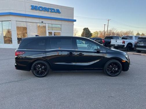 2024 Honda Odyssey 