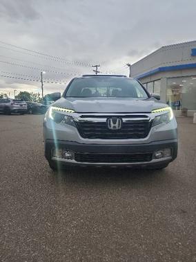 Lunar Silver Metallic 2019 Honda Ridgeline