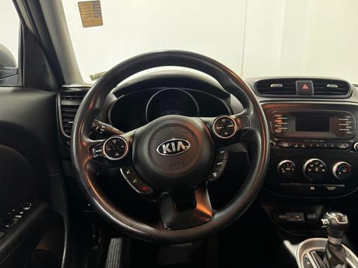 Titanium Gray 2016 Kia Soul Base