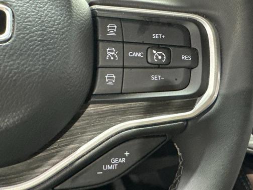 2023 Jeep Wagoneer Series II