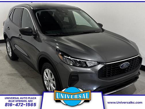 Carbonized Gray Metallic 2024 Ford Escape Active