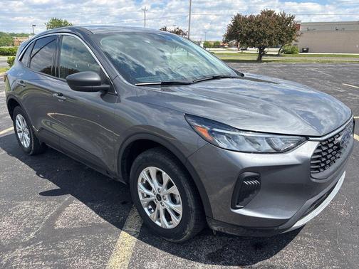 Carbonized Gray Metallic 2024 Ford Escape Active