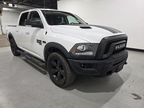 2019 RAM 1500 SLT