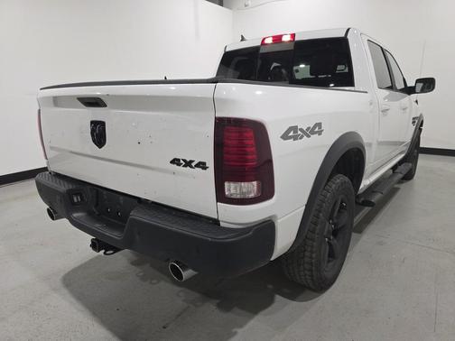 2019 RAM 1500 SLT