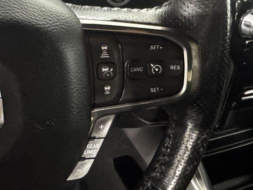 Ivory White Tri-Coat Pearlcoat 2020 RAM 1500 Rebel