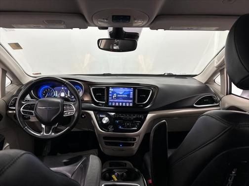 2018 Chrysler Pacifica Touring-L Plus