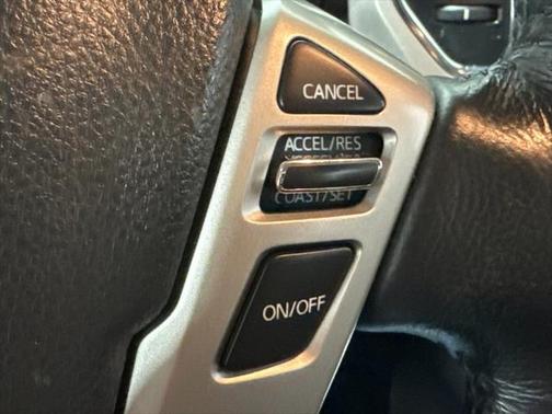 2019 Nissan Titan SV