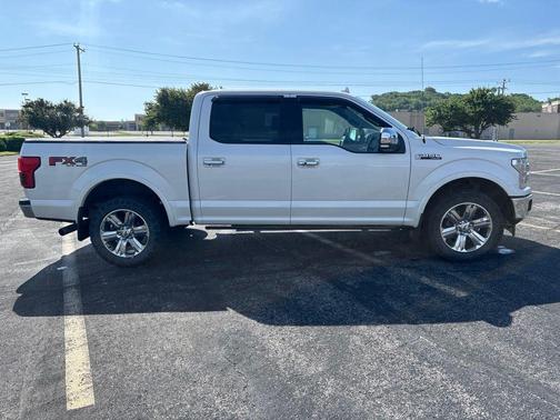 White Platinum Metallic Tri-Coat 2018 Ford F-150 Lariat