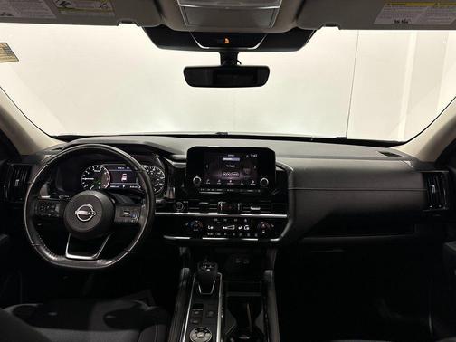 2023 Nissan Pathfinder SV 4WD