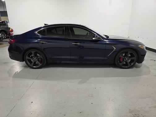 2021 Genesis G70 3.3T RWD