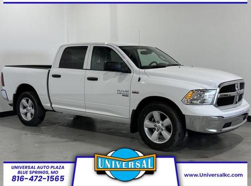 2022 RAM 1500 Classic SLT