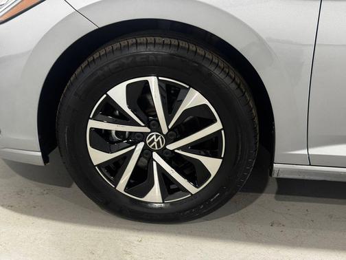 Silver 2025 Volkswagen Jetta 1.5T S