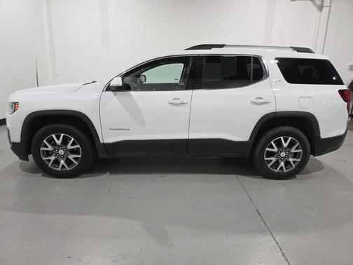 2023 GMC Acadia AWD SLT