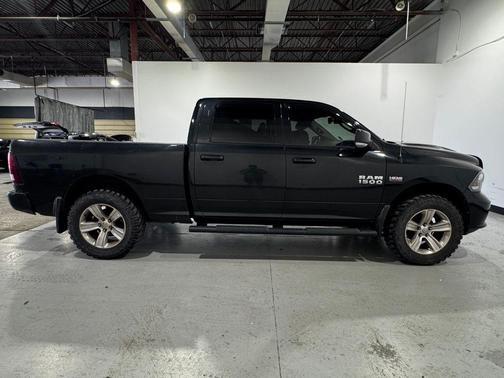 2016 RAM 1500 Sport
