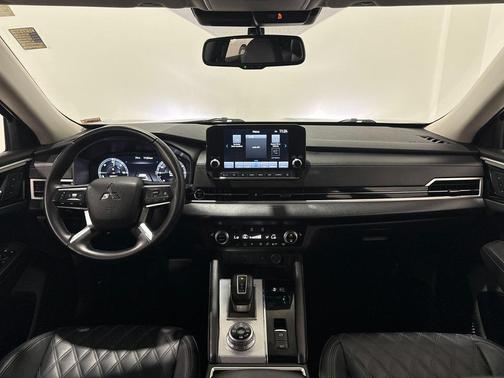 2023 Mitsubishi Outlander PHEV SEL