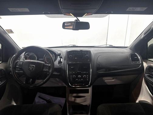 2016 Dodge Grand Caravan AVP/SE