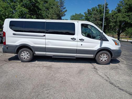 Oxford White 2017 Ford Transit-350 XLT