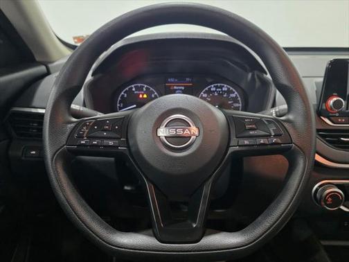 2023 Nissan Altima S FWD