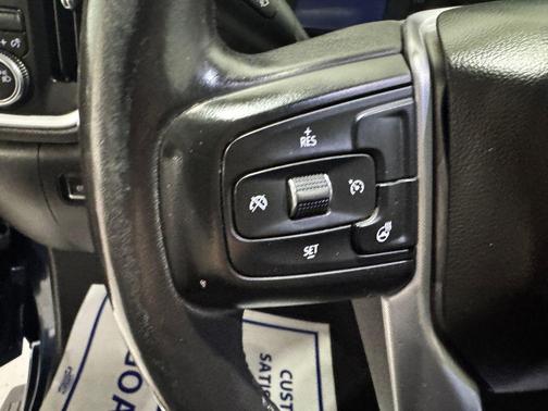 Pacific Blue Metallic 2019 GMC Sierra 1500 SLE