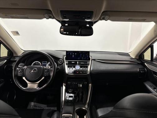 2021 Lexus NX 300 Luxury