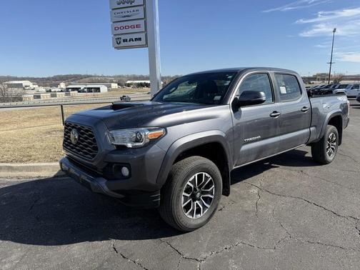 2021 Toyota Tacoma TRD Sport