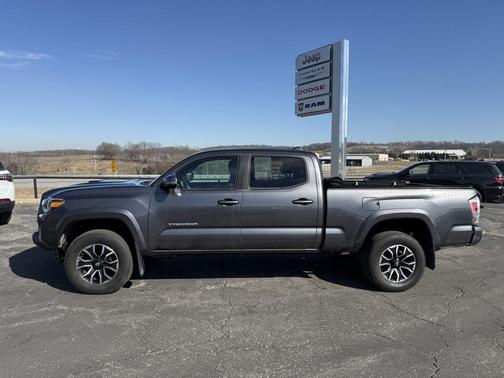 2021 Toyota Tacoma TRD Sport