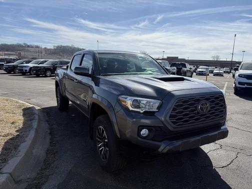 2021 Toyota Tacoma TRD Sport