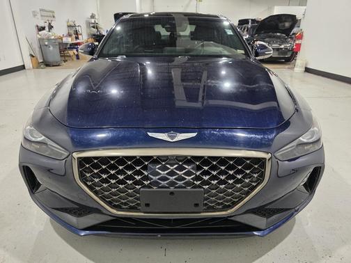 2021 Genesis G70 3.3T RWD